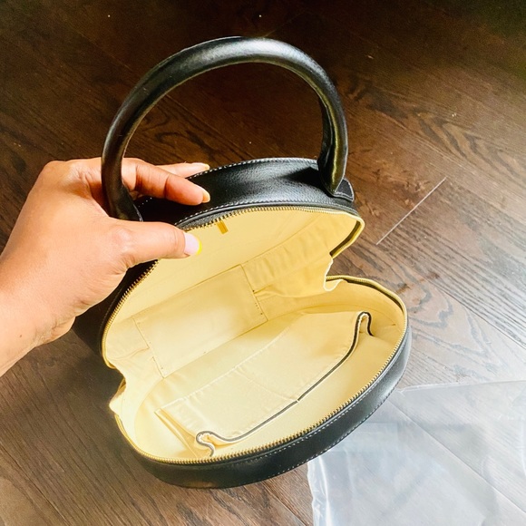 Black leather circle bag - Picture 3 of 7